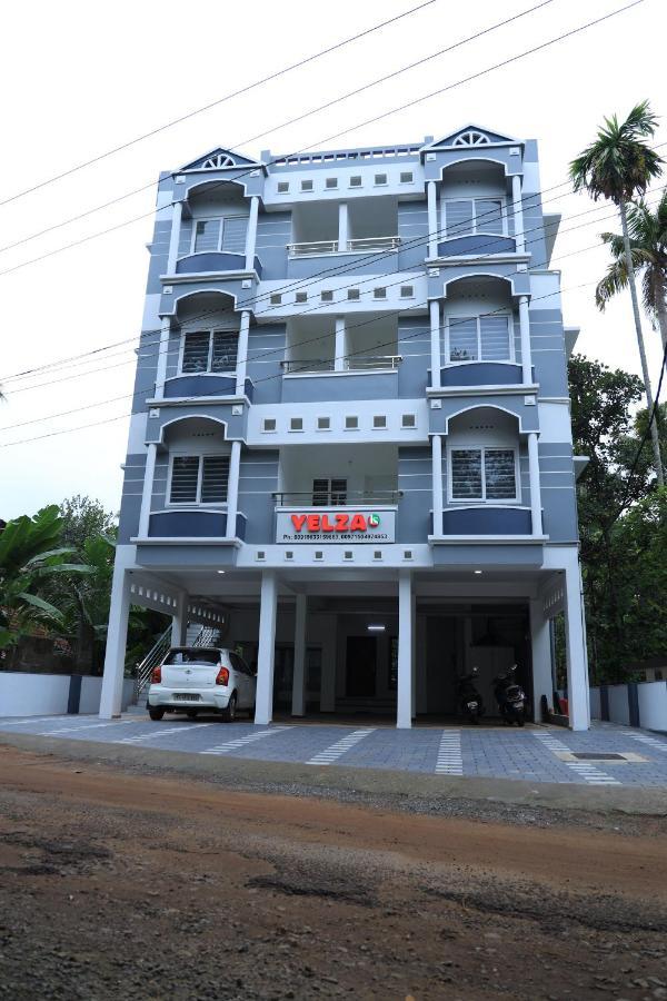 Yelza Hotel And Residence Alwaye 외부 사진