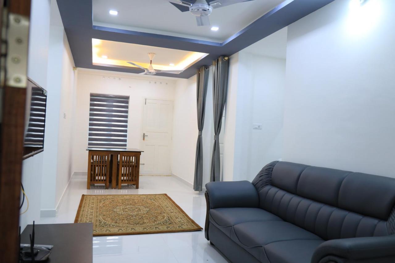 Yelza Hotel And Residence Alwaye 외부 사진