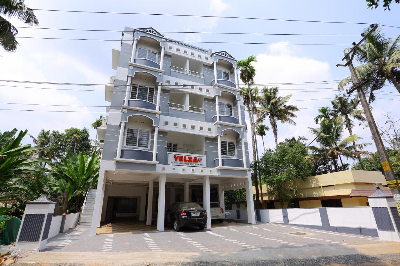 Yelza Hotel And Residence Alwaye 외부 사진